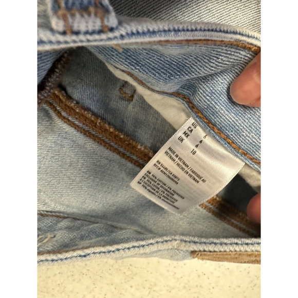 American Eagle Skirt Womens Size 6 Blue Distressed Light Wash Raw Hem C12 + - Picture 4 of 6